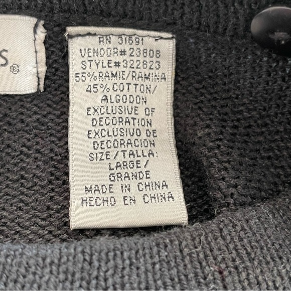 Vintage Victoria Jones Embroidered Poinsettia Embellished Christmas Sweater - Picture 7 of 13